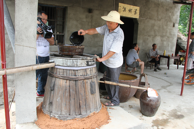 5—4蒸 酒（加水冷却）_副本.jpg